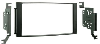 Metra 95-7325  Hyundai Santa Fe 2007 -Up D-Din Kit  Installation Dash Kit