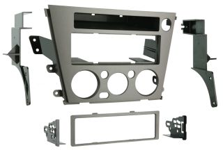 Metra 99-8901  Subaru Legacy & Outback 2005 Installation Dash Kit